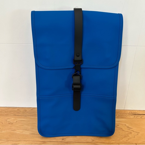 RAINS NWT Mini Backpack Blue #13020 Adjustable Black Straps Magnetic & Hook Flap main image 7